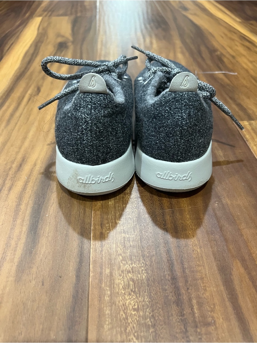 Allbirds women’s Wool Runner Sneakers - Charcoal size 7 - Picture 4 of 7